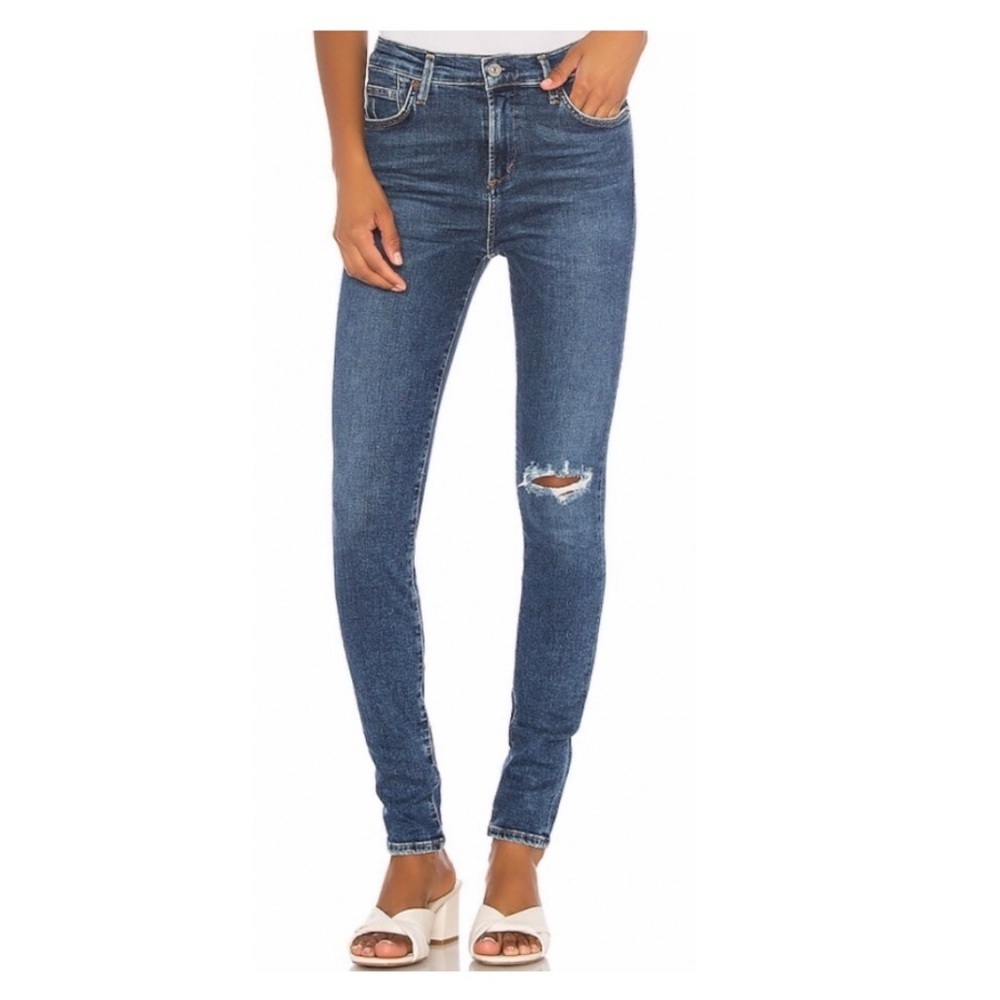 Citizens Of Humanity SCULPT Rocket Mid Rise Skinny Jeans in Swing Low.